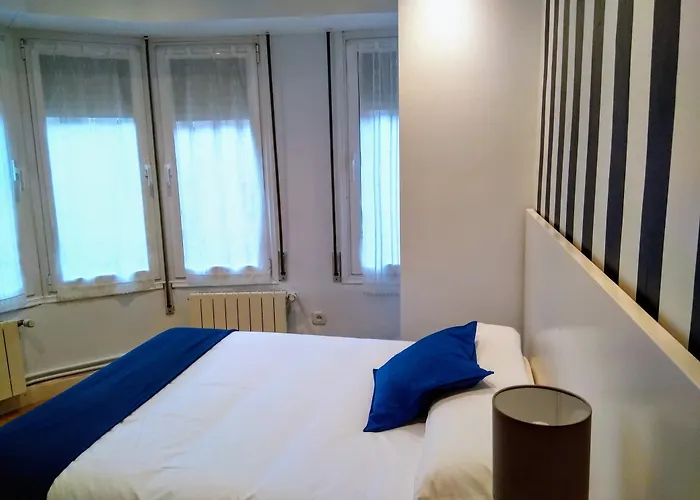 Aldatzeta Ostatua Konukevi 3*