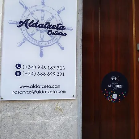 Aldatzeta Ostatua Guest house